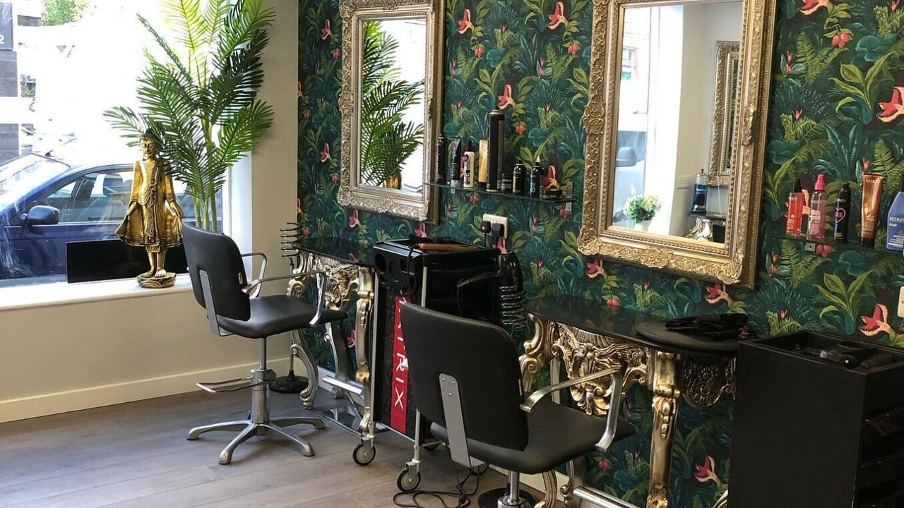 c0782685-c1db-4afb-bb5e-8f6c72580882-signaturehair-gb-england-alfreton-fresha-3317358