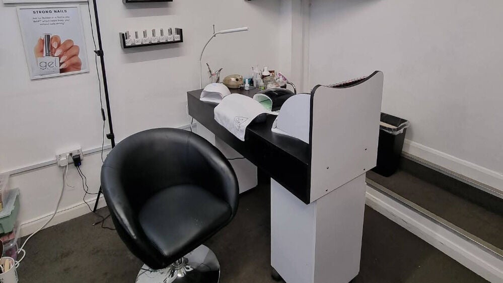 c17f9371-06f7-4c98-a9be-352663eef3b9-dovelylimitedbookatdovelybeauty-gb-england-beeston-fresha-2114565