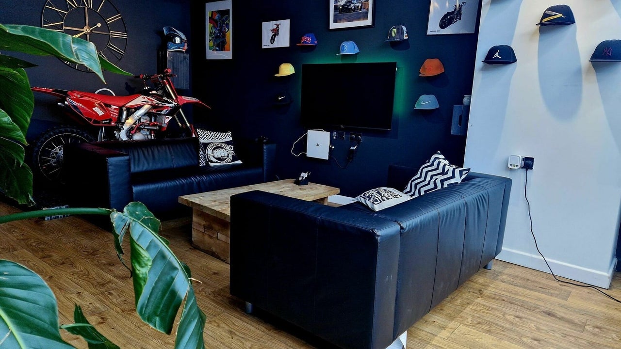 c4799fcf-21bd-4b38-85cf-2f9482ed607c-uppercut-gb-scotland-kilsyth-fresha-8093478