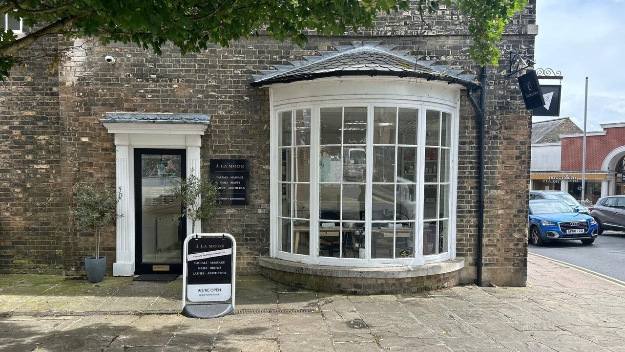 cbf91c72-4904-4743-aadd-7368f71e6672-lamodesudbury-gb-england-sudbury-fresha-3975347