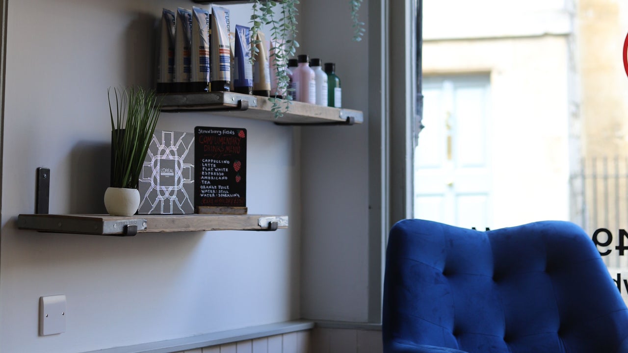 ce16e77d-7341-481d-80ff-4bfacdca4f52-strawberryfieldshairdesign-gb-england-corsham-fresha-3760453