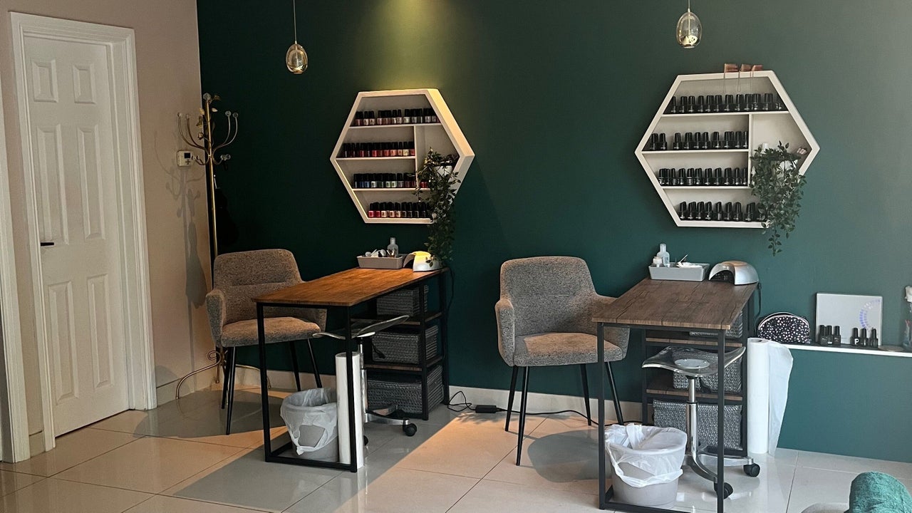 cf98c60d-9183-44aa-933a-dd6cd90b08de-akemispa-gb-england-dorchester-fresha-6372819