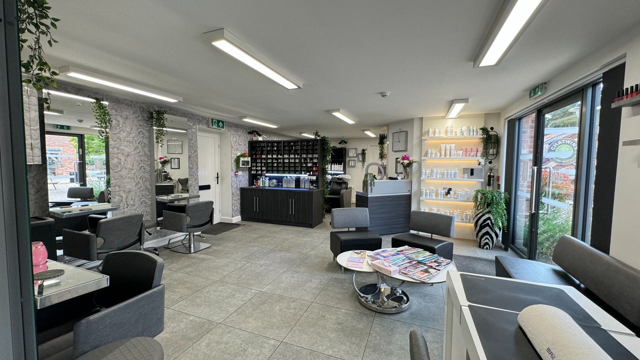 d3455a03-598a-4bf6-82f2-1044f1c02f21-thescissorpsychologistaldford-gb-england-chester-aldford-fresha-4997904