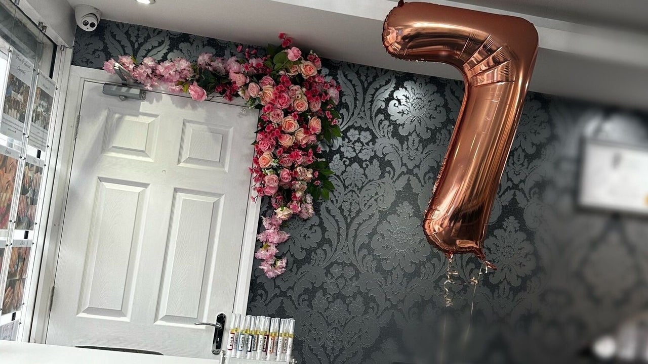 d5d922c1-20f1-493b-9ca5-919fe12821c7-platinumrosehairbeauty-gb-england-canveyisland-fresha-5713564