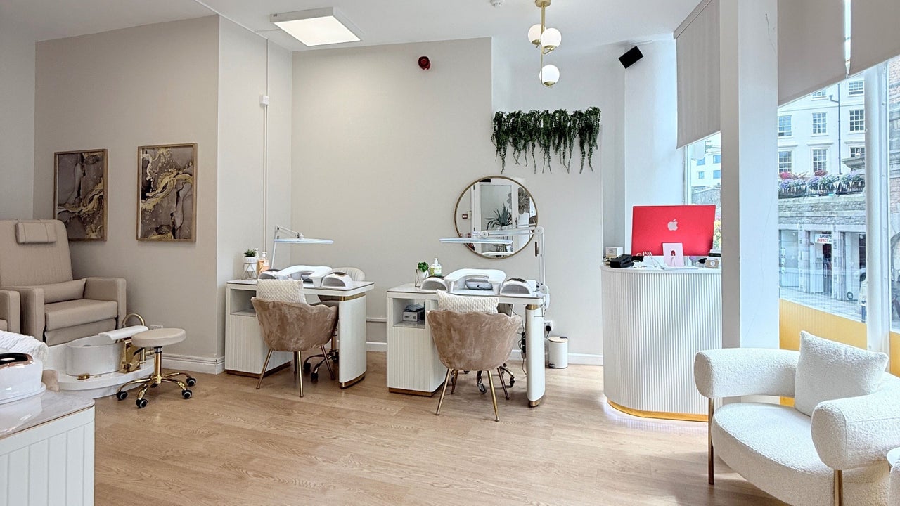 d693ff1f-df7d-485e-bff4-0fc0fc436934-ritaphilssalon-gg-saintpeterport-guernsey-fresha-7425028