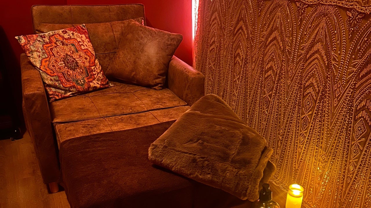 d717eefc-3d1b-4b66-b18c-bff9180cf234-urbanspa-gb-wales-swansea-fresha-9264154