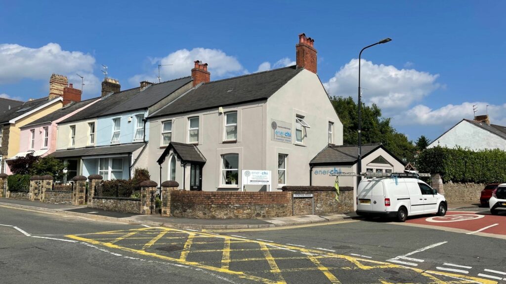 d736d911-5d67-4e17-b15d-662171faba85-6285889