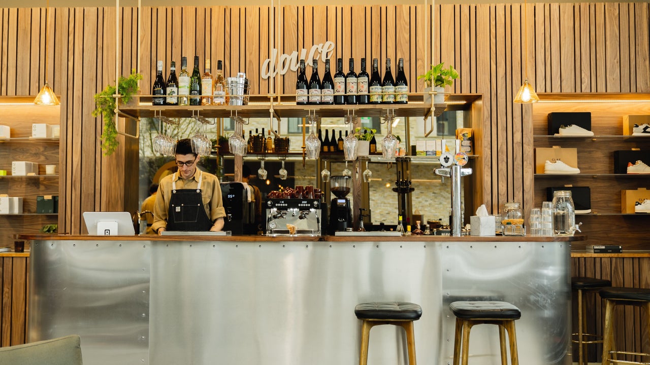 dbdbc4cd-0d41-4873-be96-1375ad21381f-6234090