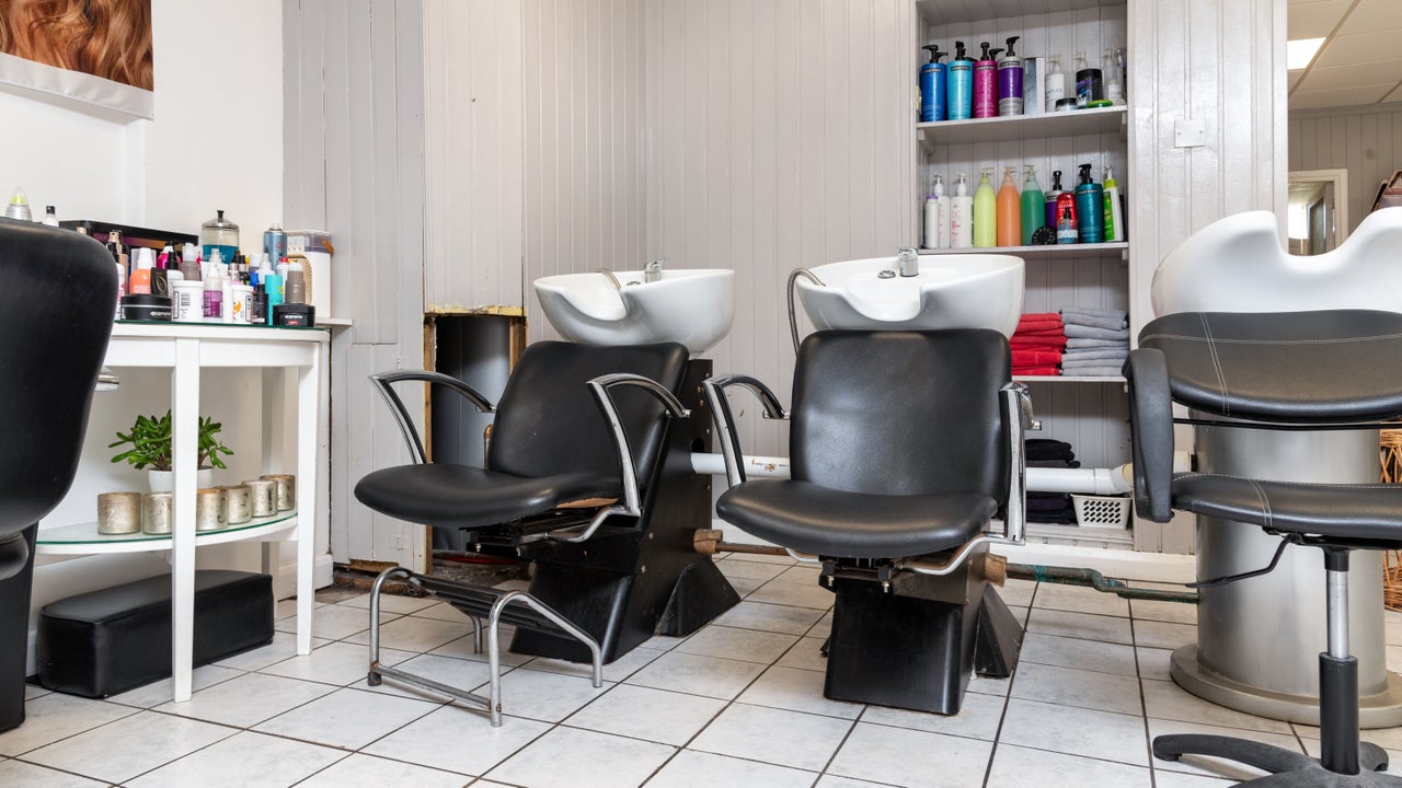 de50fc5f-a6f8-4887-a67e-7253b53c402f-anjelshairandbeauty-gb-england-crawley-fresha-1945954