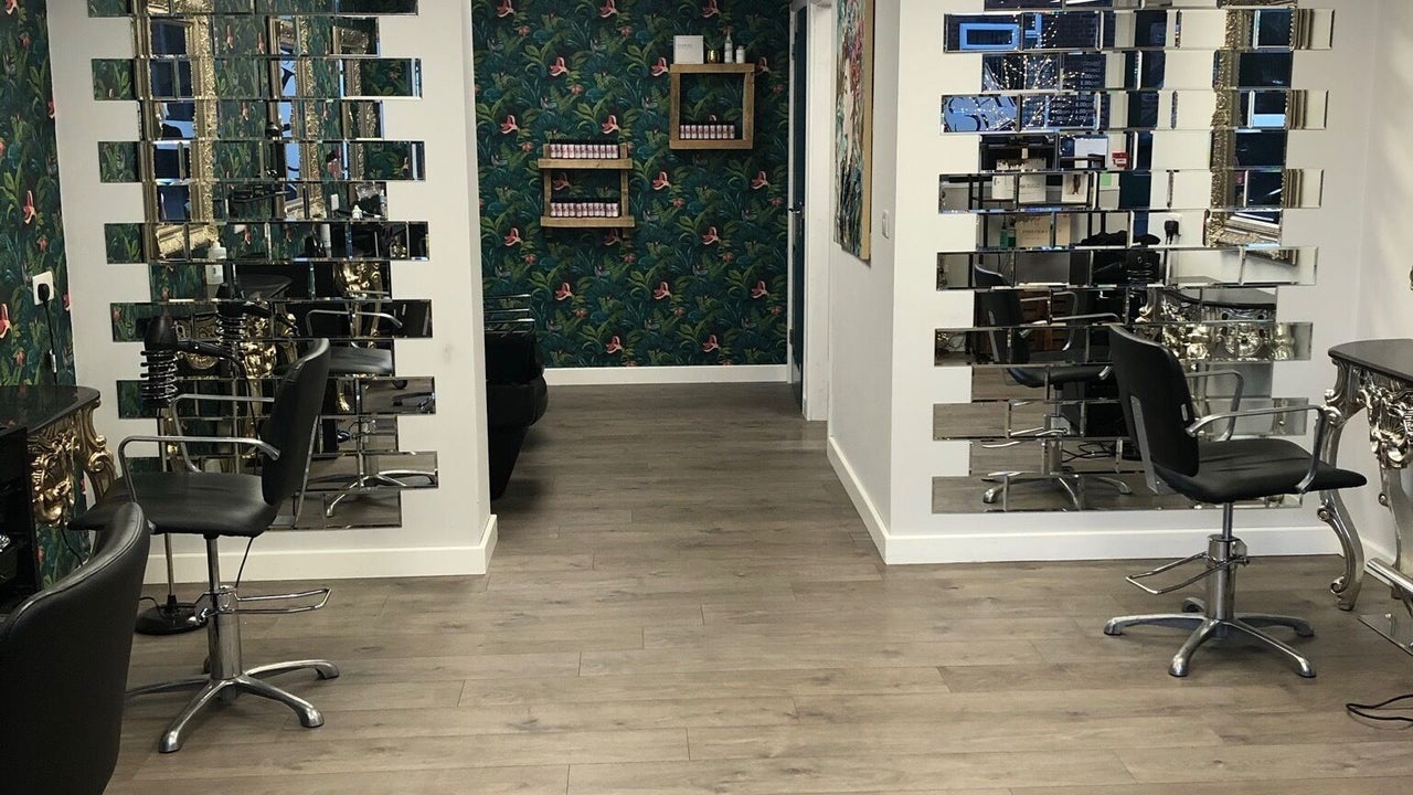 e02e1900-8f69-445a-945f-22baa813eeb5-1299236