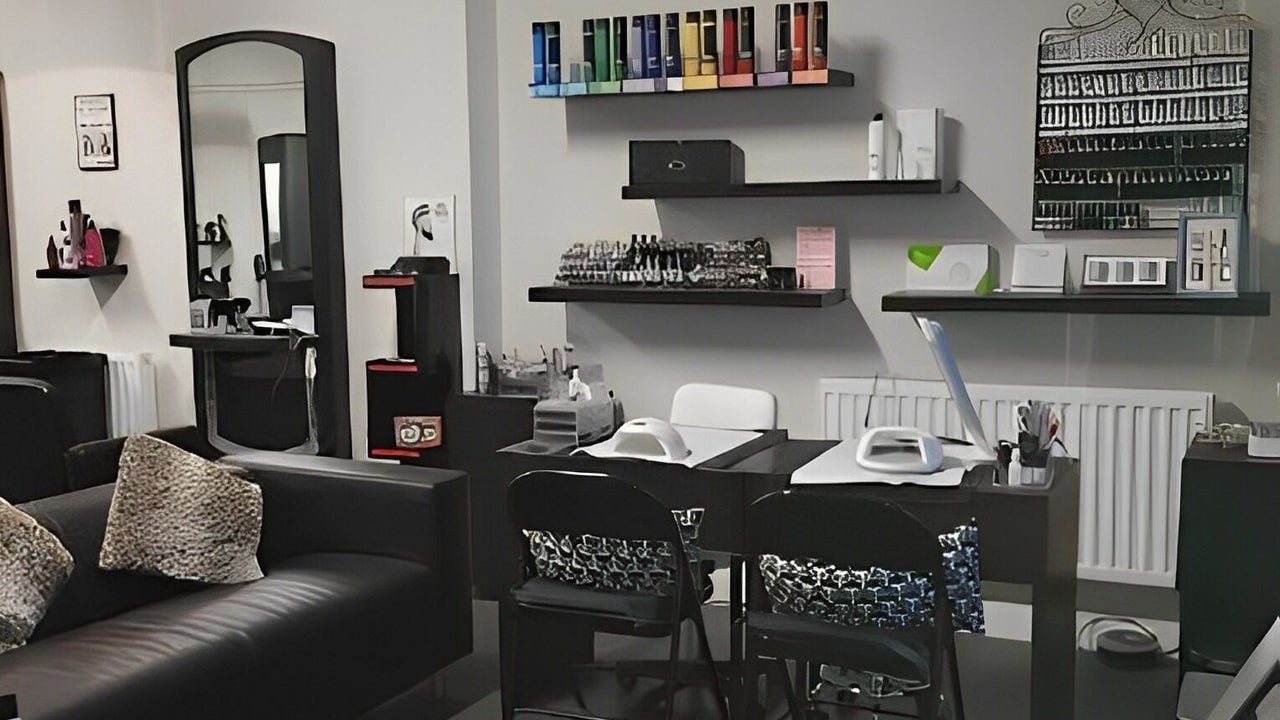 e22a849f-8003-46ee-8f13-10a42f917361-emmascuttingedgehairandbeautysalon-gb-england-hucknall-nottinghamshire-fresha-2542521