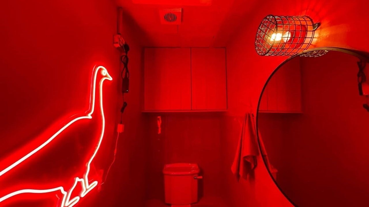 e32a356c-9f5a-48e6-aed2-71cc3d10a643-8555670