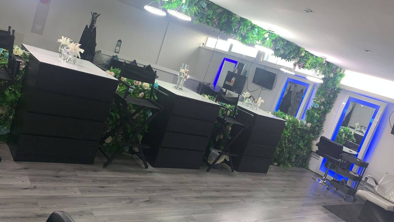 e3b7a1ab-e0ad-4e26-a9a7-7b7e470c0977-5386051