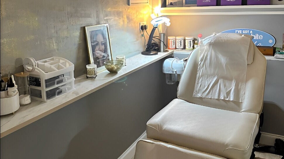 e7d26d48-30f4-475f-8dea-ce632ca25ab8-naturallyu-gb-england-sittingbourne-grovepark-fresha-2433060