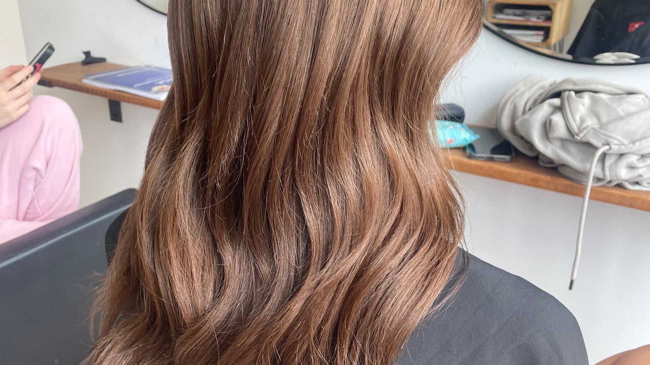 ea44dba2-e6dc-4ed9-b702-3bbbca52b820-cleaverwillowhair-gb-england-loughborough-fresha-3946110