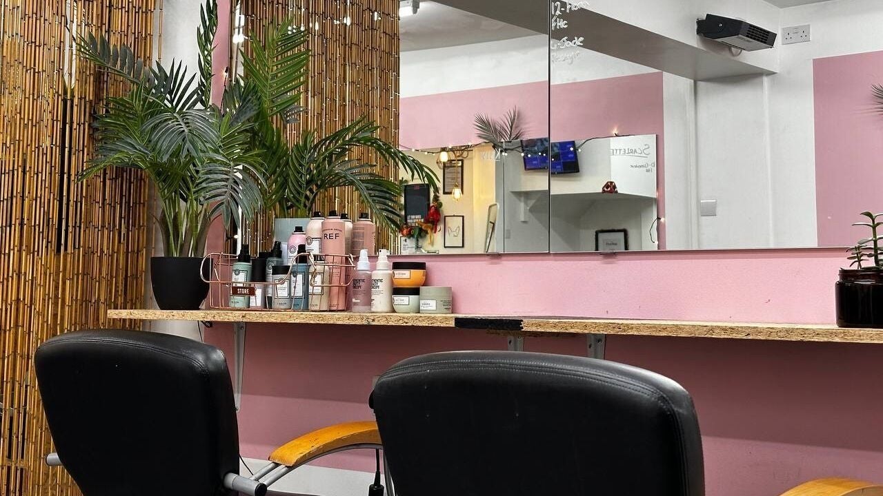 ee65d7e1-9736-4e9a-a00b-c9e241800ccd-pixal-rosehairdesign-gb-england-swindon-rodbourne-fresha-6263660