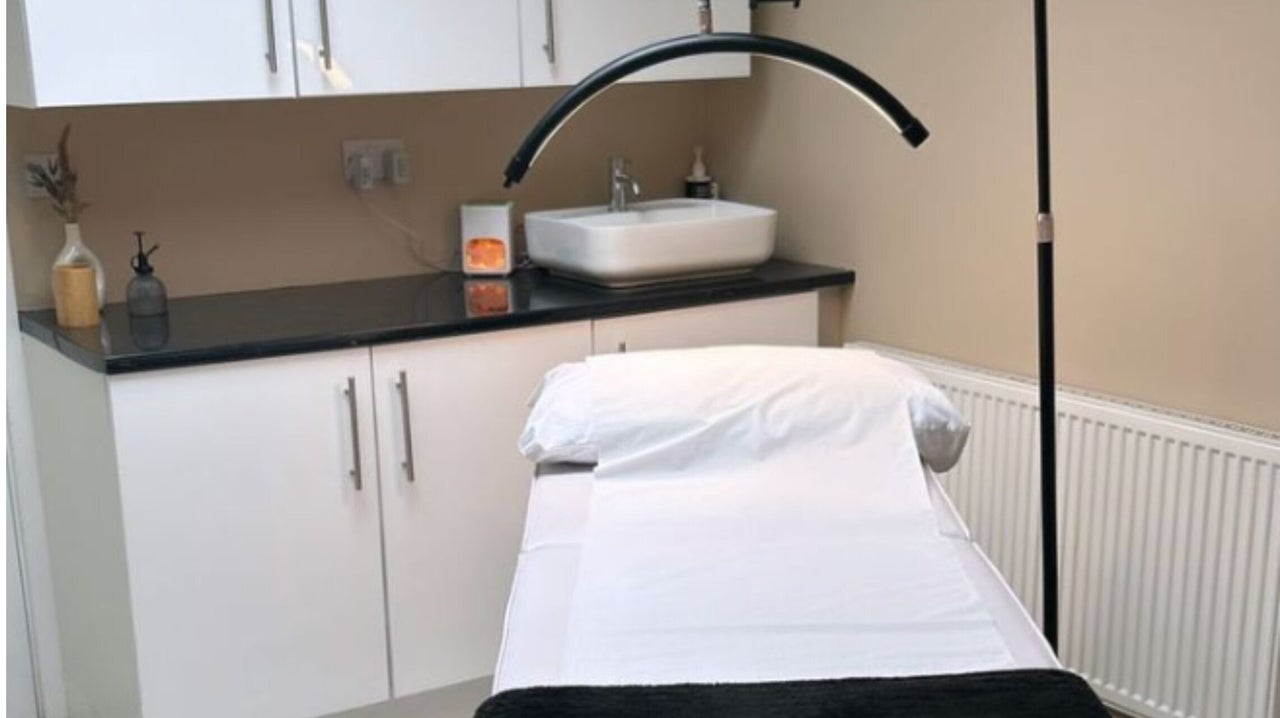 eeddb3aa-30be-453c-a448-1a1cb928a973-revitalizebeautyandaesthetics-gb-england-westgate-on-sea-fresha-2421030