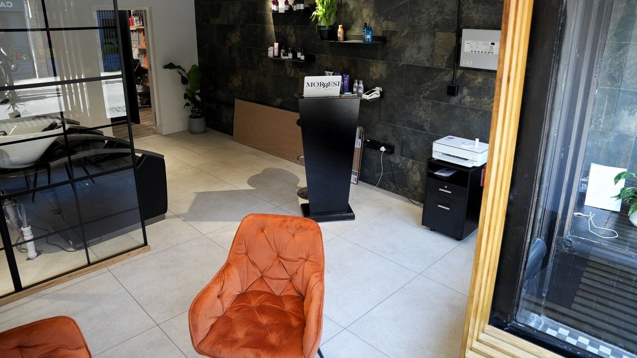 f5477d32-d51c-403a-bf01-88f19703c155-morresihairstylist-gb-england-cambridge-fresha-1439566