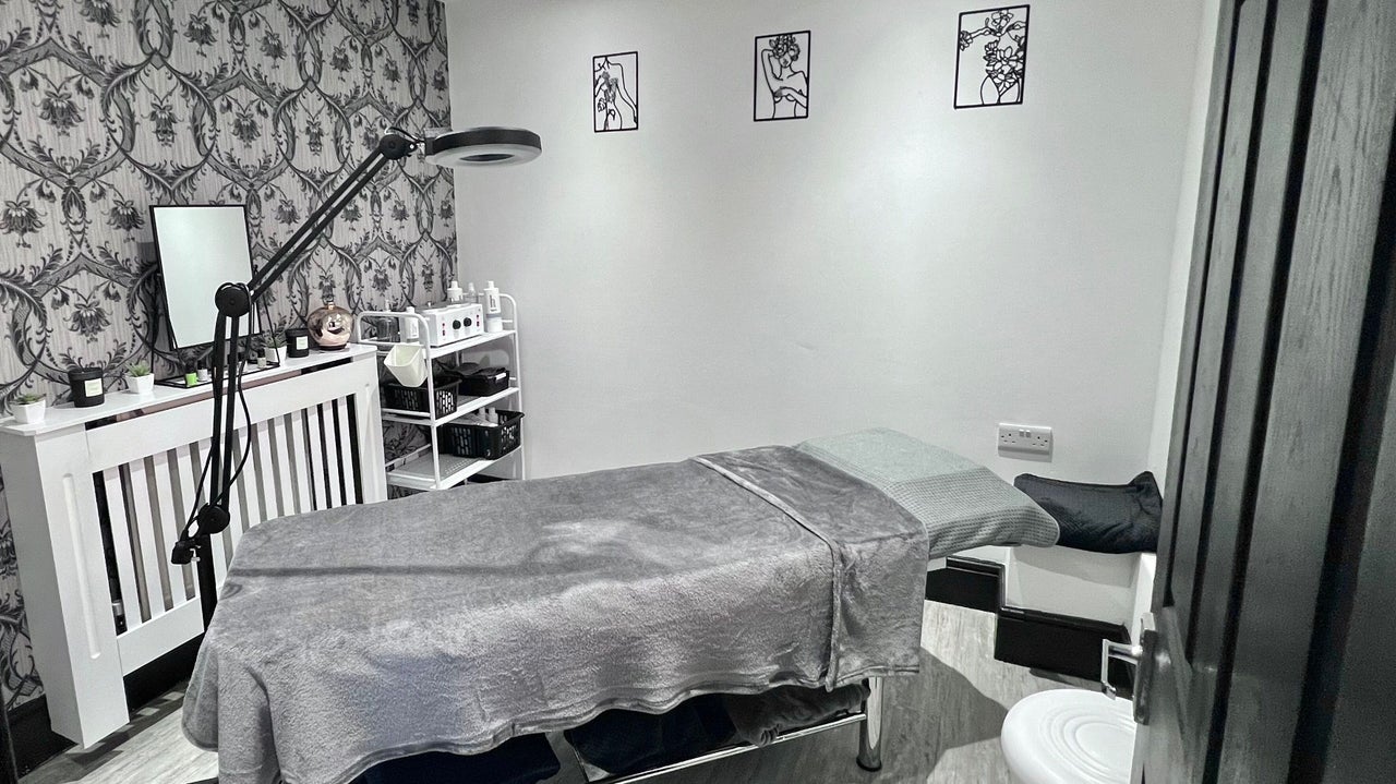 f55582dd-8af4-4da1-b4f3-f8b84abb7703-thelittlehairstudio-gb-england-newark-fresha-3237150