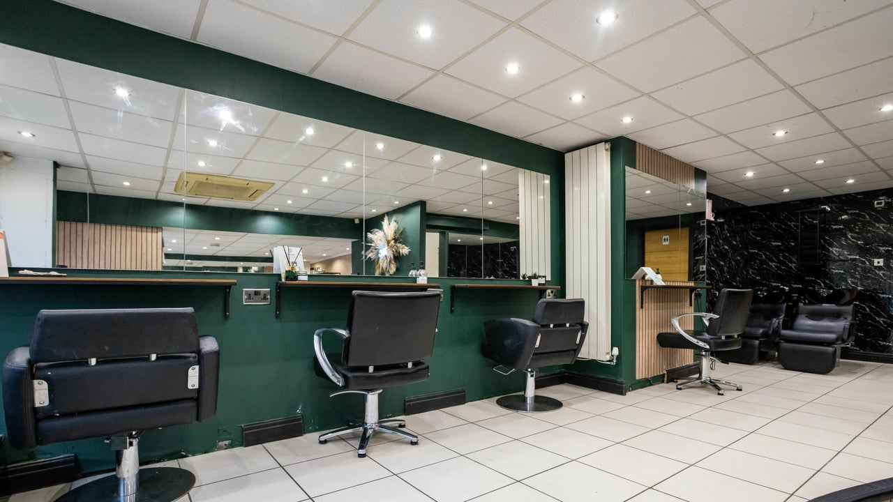 f77ad4c8-28c6-46e2-98c7-5401759f3cbf-thehouseofcastelli-gb-england-dukinfield-fresha-4361879