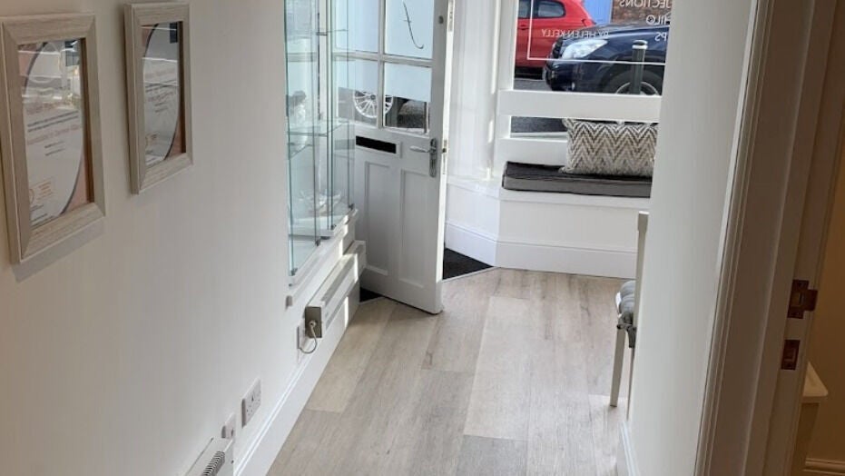 f8c83af0-81db-4eae-a661-4672f2a2ceab-femiclinicsaesthetics-gb-england-tarporley-fresha-8837660