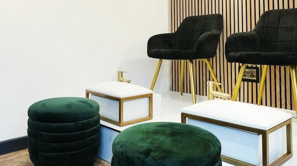 fb4abd86-a4ce-4aae-b3e5-f8d27cefdf02-2165498