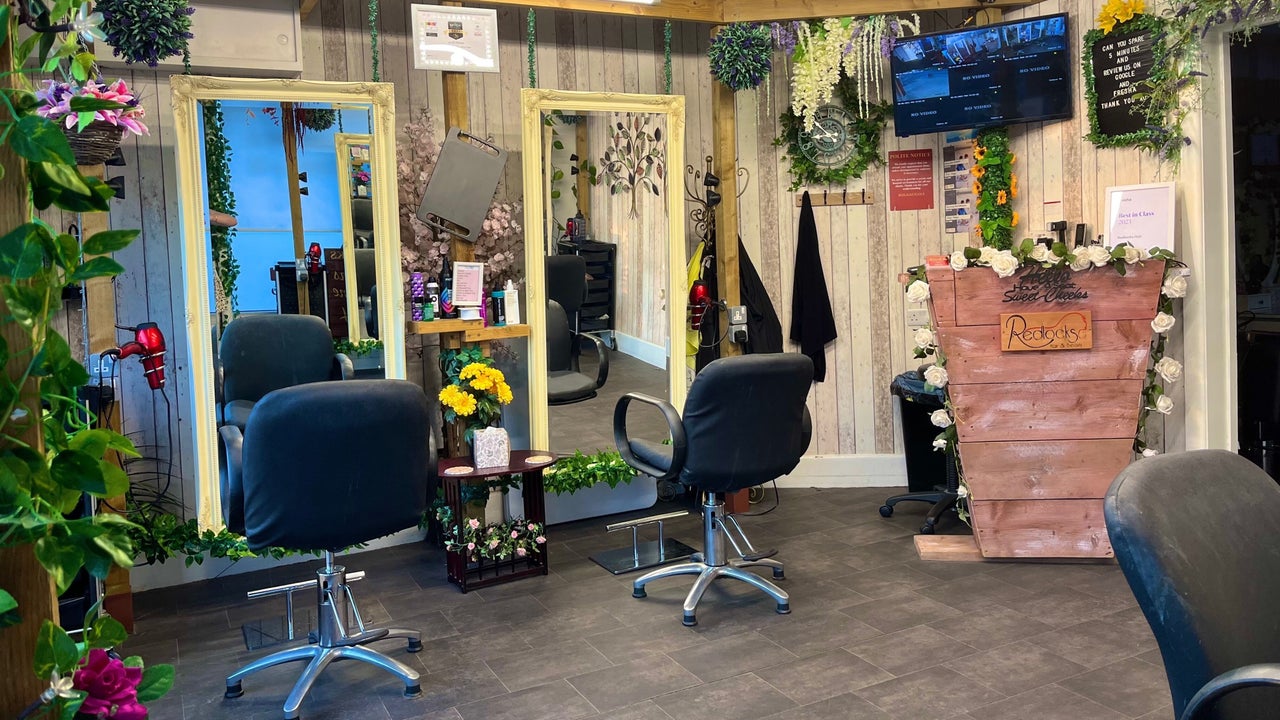 fc90e0ba-1ad5-4fd6-8c03-77ab43d3c50f-redlockshair-gb-england-bournemouth-fresha-3145088