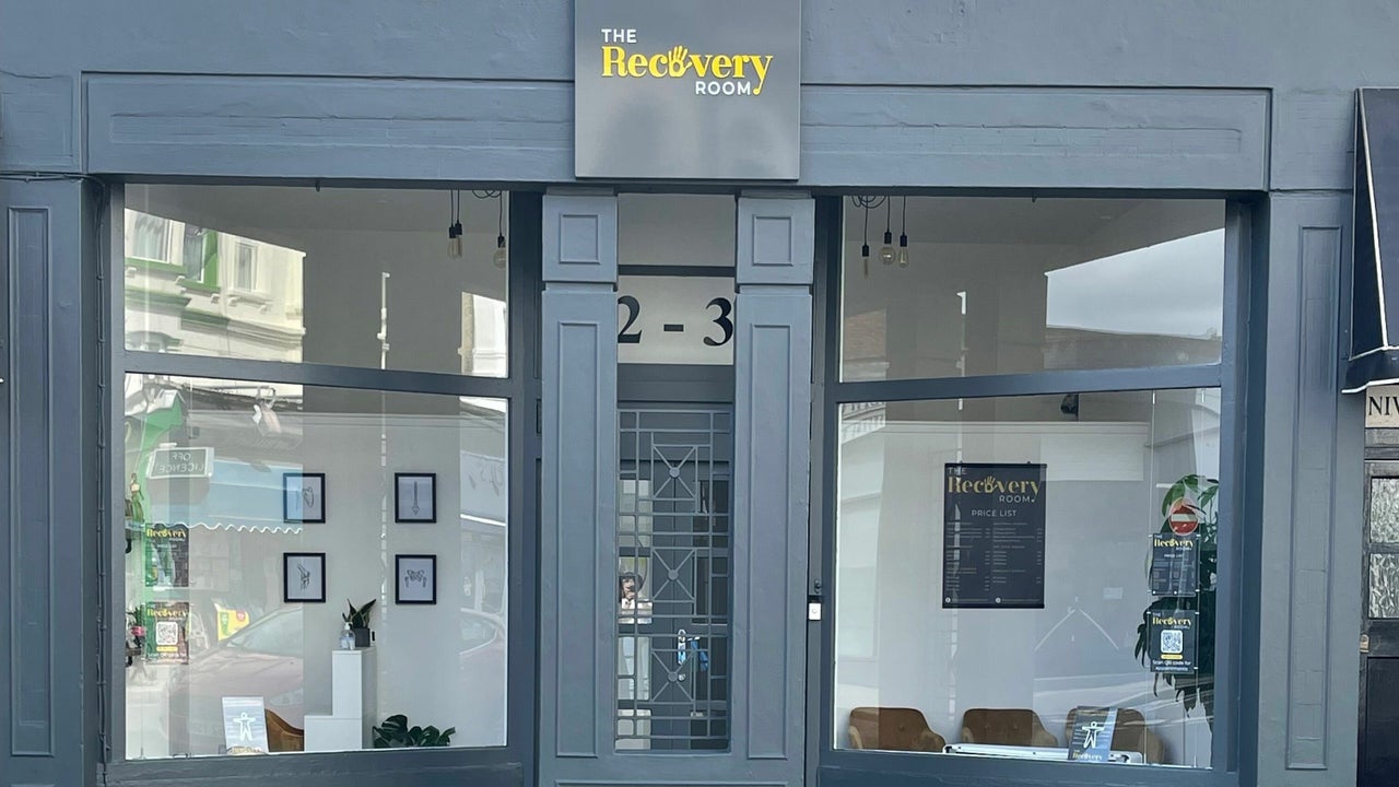 fcf63864-b556-460a-b2c3-c27e3aaf7b69-therecoveryroom-gb-england-portsmouth-southsea-fresha-1214417