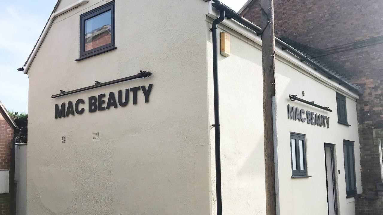 fdc042a3-4697-4aa6-9b84-383b3ebc9698-1400630