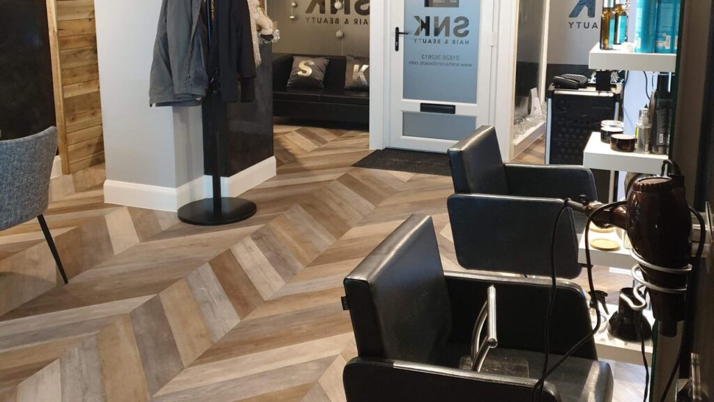 fe2eaebc-b1e0-4781-a2cf-f337a511d7db-snkhairandbeauty-gb-england-newtonabbot-fresha-1684435