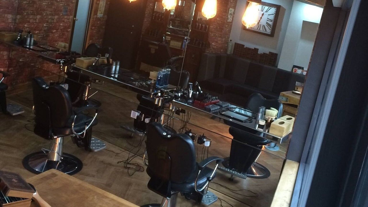 ffe59d1c-0fde-4856-8ff1-f067a8fb574e-fleetsbarbershop-gb-england-beccles-fresha-7438468