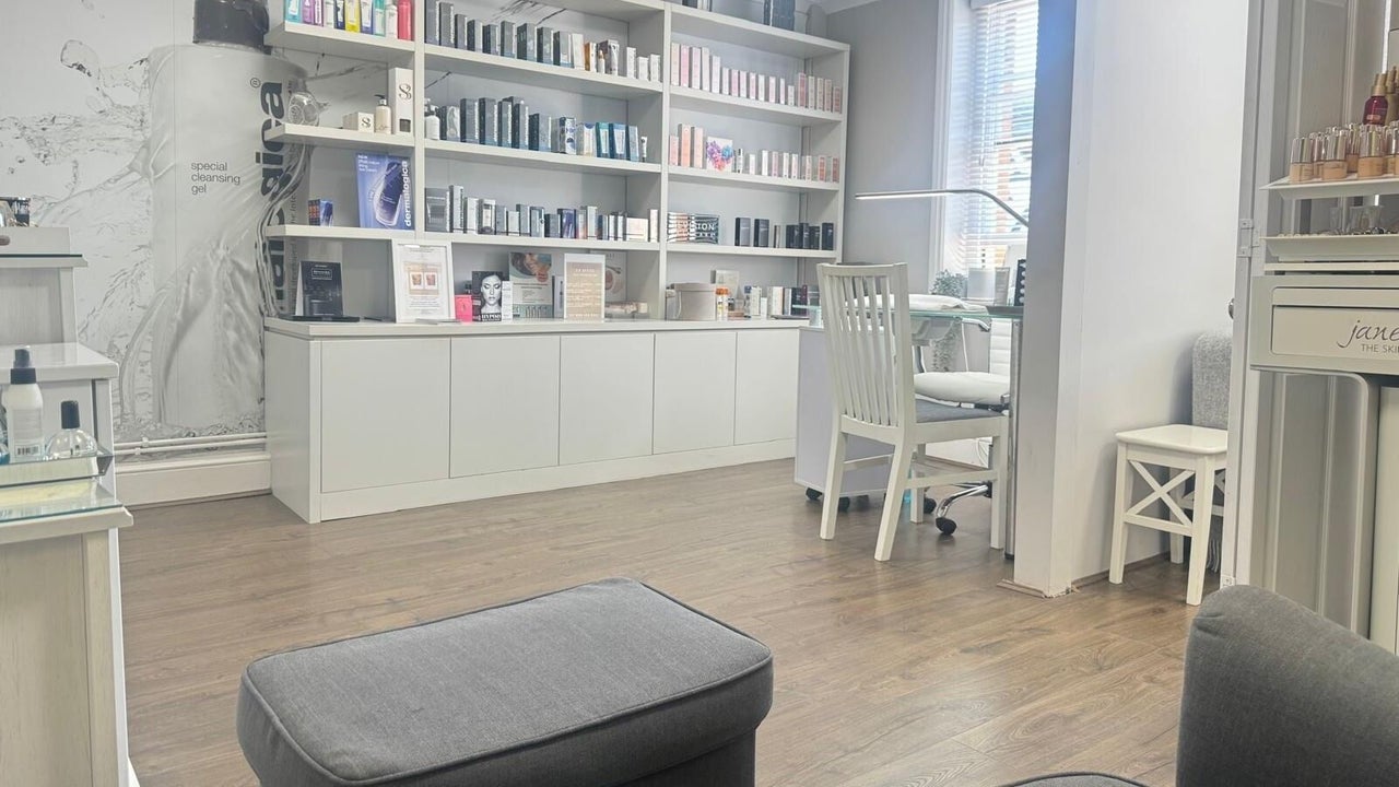 01033b91-e312-4f11-b394-3dad3294dbda-soleabeauty-gb-england-eastgrinstead-fresha-3391217