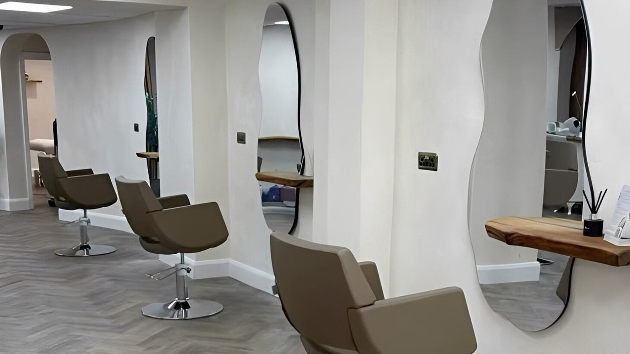 014acb76-b72d-4730-bb95-b83434d5f377-jenniferholmeshairandbeautyltd-gb-england-masham-ripon-fresha-8446912