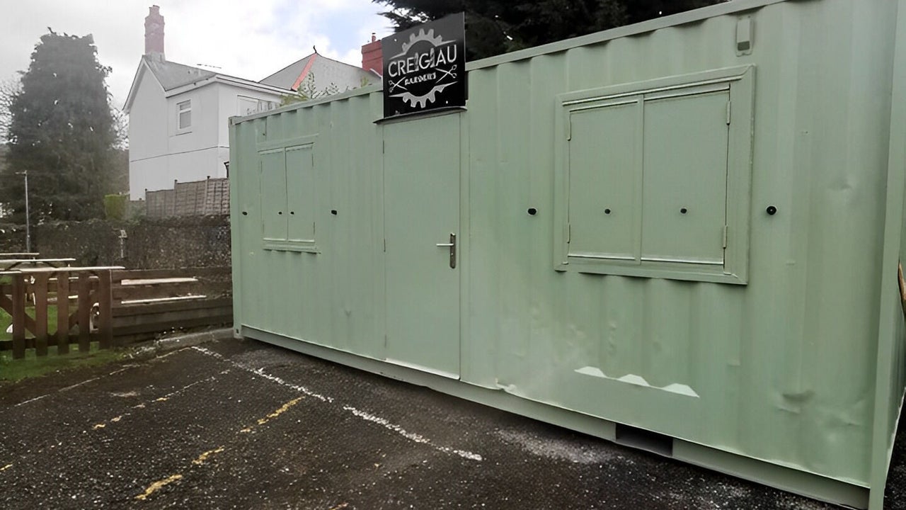 018aa35a-291d-4bd3-9bb3-3d669c517117-creigiaubarbers-gb-wales-cardiff-fresha-8951436