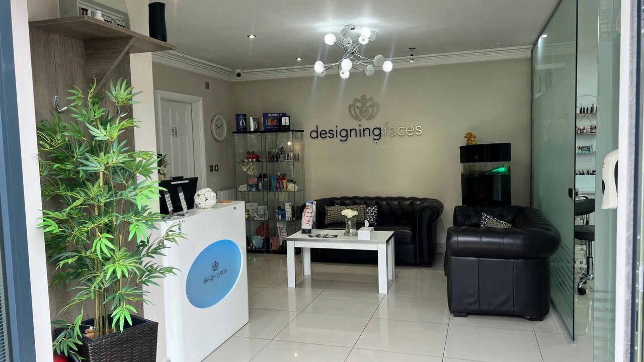 01c07ede-d400-4b13-8f8f-4edb62ab5839-designingfaces-gb-england-birmingham-kingsheath-fresha-3787706