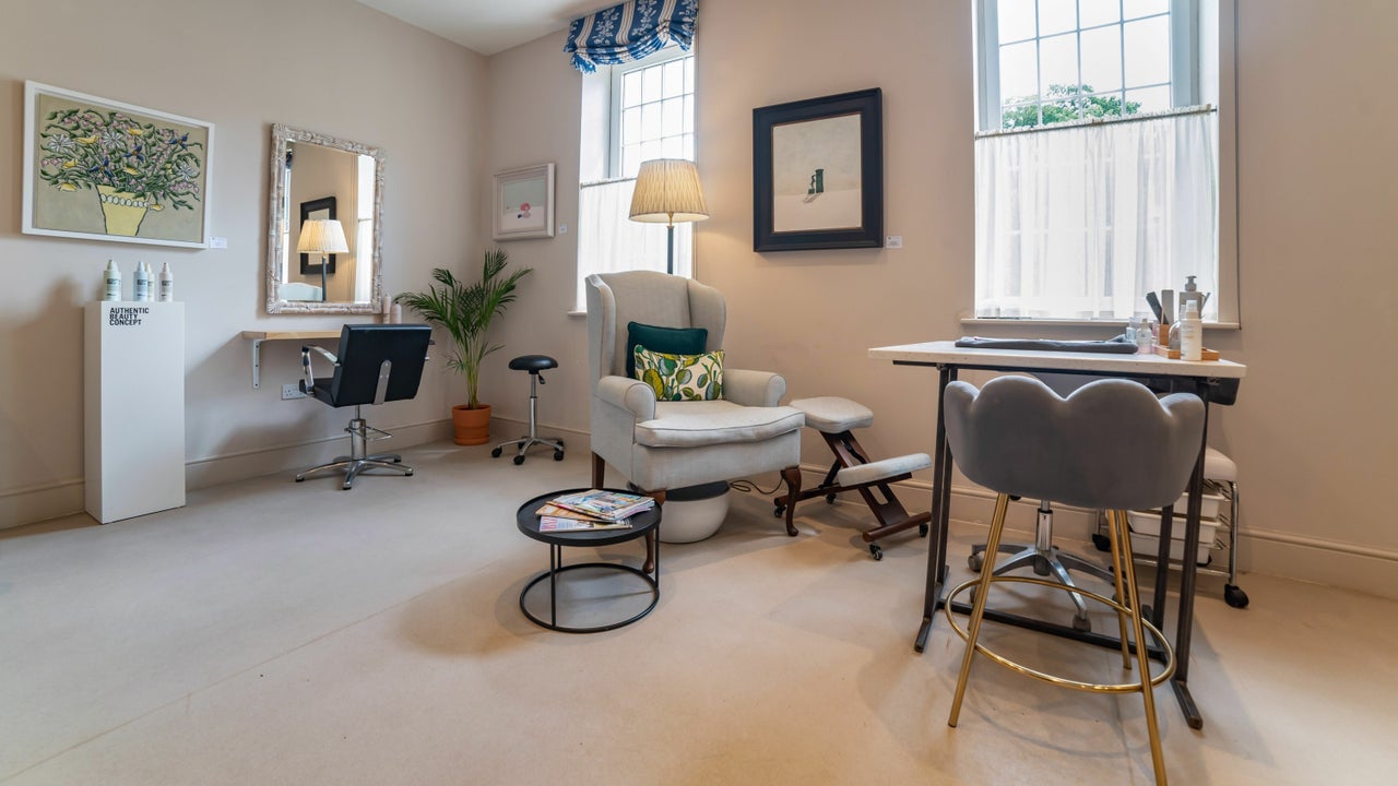 02ca3d95-3fff-49e9-af0f-dd0fc91d7511-elcotparkretreat-gb-england-newbury-elcot-fresha-3979802