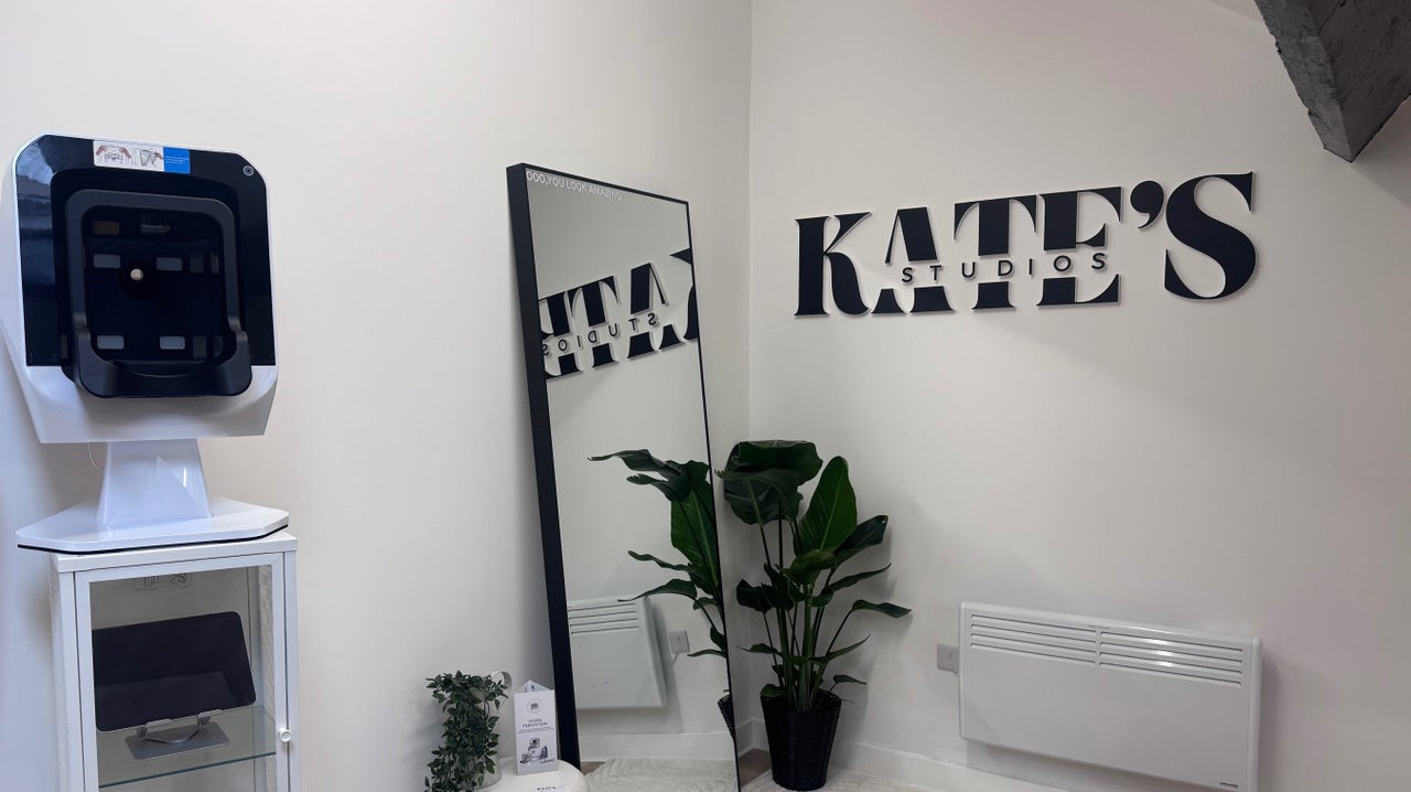 038d2d08-a4c2-4193-b137-7360e0fe5ed4-katesstudio-gb-england-coalville-fresha-2687261