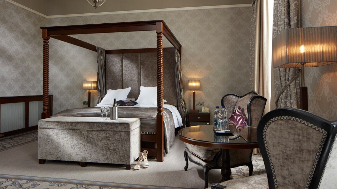 03ae7d2a-2b12-4ca8-8762-3b554a118c70-spasanctuaryatmanorhousecountryhotel-gb-northernireland-enniskillen-fresha-2639067