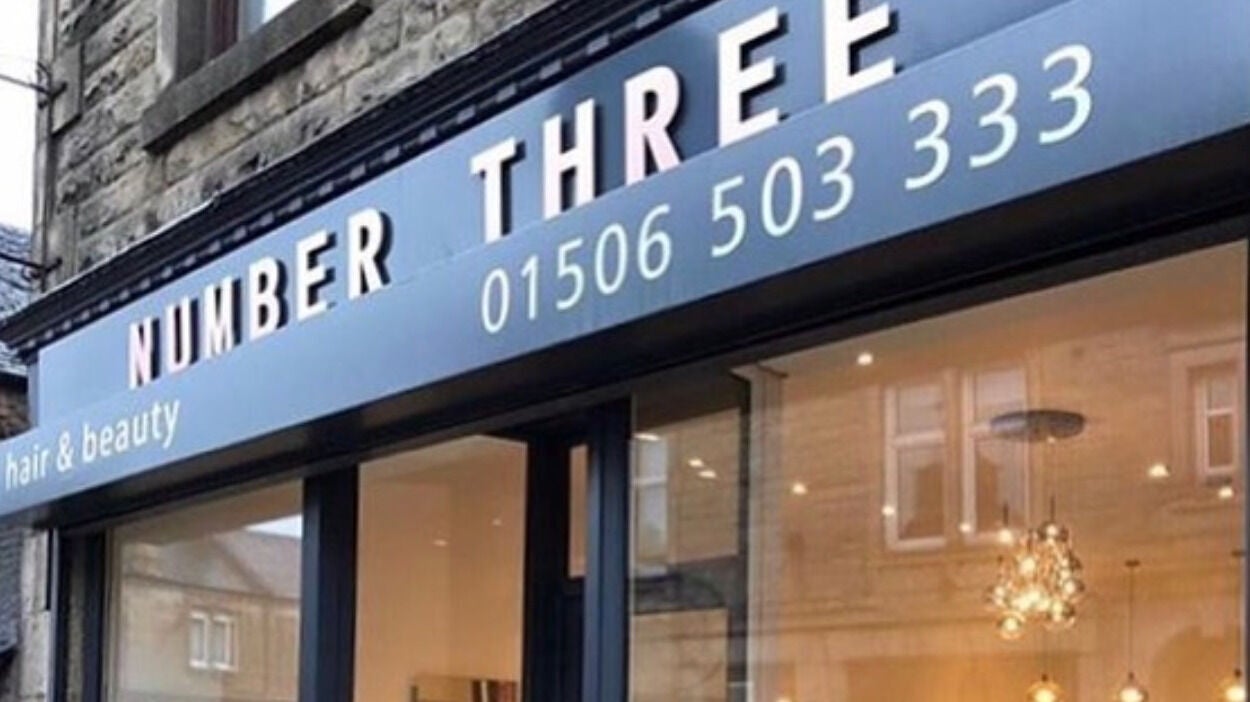 03cff96d-04b6-40cd-a2ca-e17f7618b601-beautology-gb-scotland-broxburn-fresha-2067153