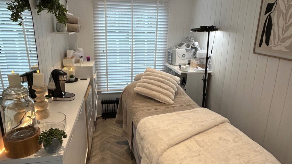 04051037-bb92-49e8-a544-f2829c6702fe-thebeautyhut-gb-england-wivelsfieldgreen-fresha-3219050