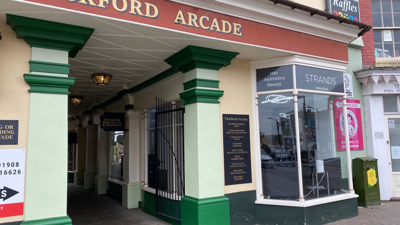 0461a1db-4fd8-440c-8c5e-2efe4ca72607-2320137