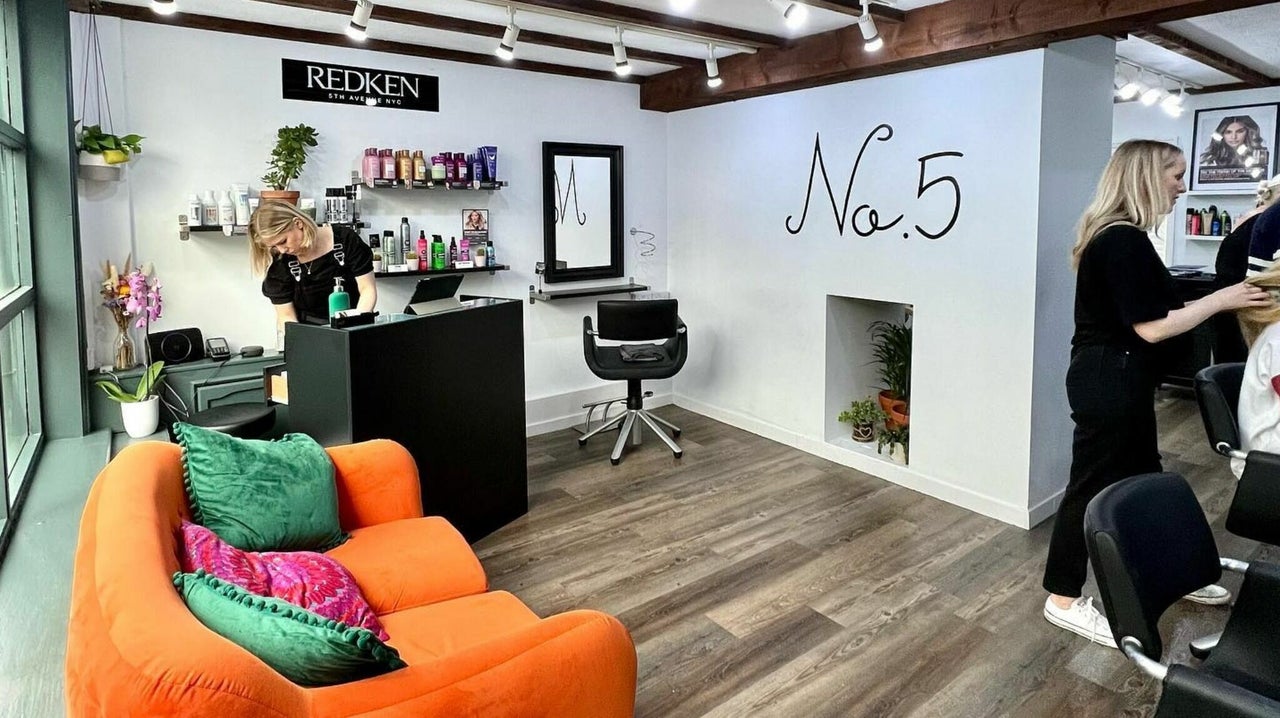 04c7ded0-6220-4c5a-aa9d-a14a07af1827-no5-gb-england-grayshott-fresha-7790753