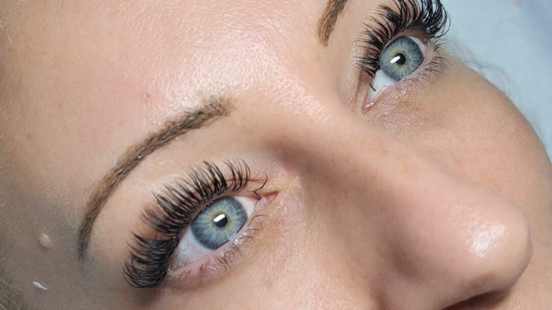 05227bc7-79e5-4356-a736-49501cd52a94-riversidelashes-gb-england-wimborneminster-fresha-4580712