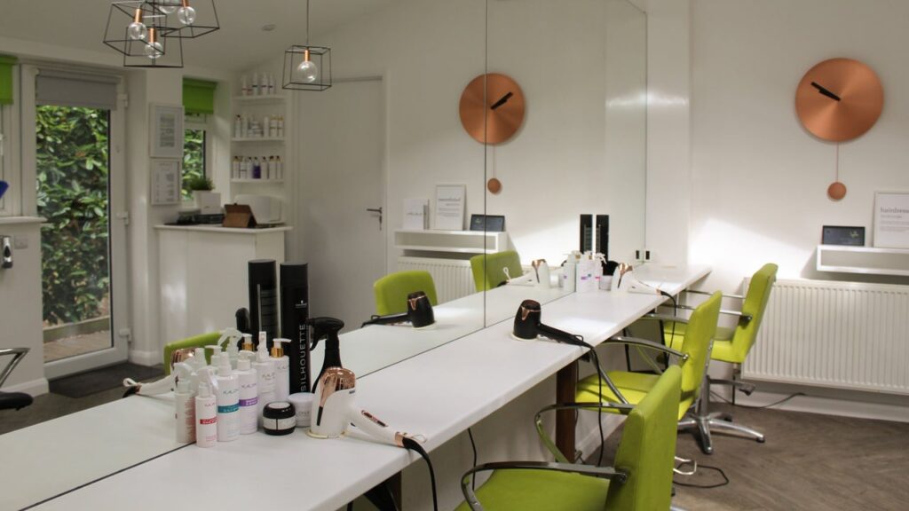068882bf-16c5-496c-96a2-0bd36cc3d332-lynnehairstylist-gb-england-ipswich-fresha-1659279