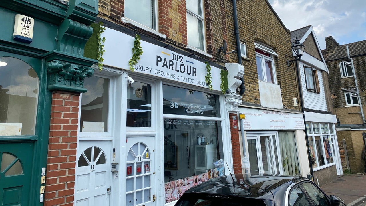 07bec4c0-4ff7-416f-a345-3b4fba81baa4-dpzparlour-gb-england-gravesend-fresha-7845954