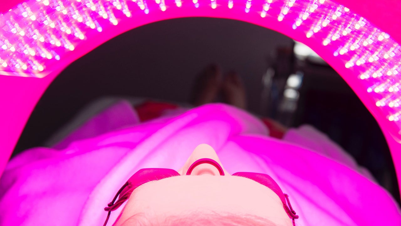 08534bb3-9fb5-475d-9ec7-926931e710f3-walton-on-thames-gb-england-walton-on-thames-fresha-4667869