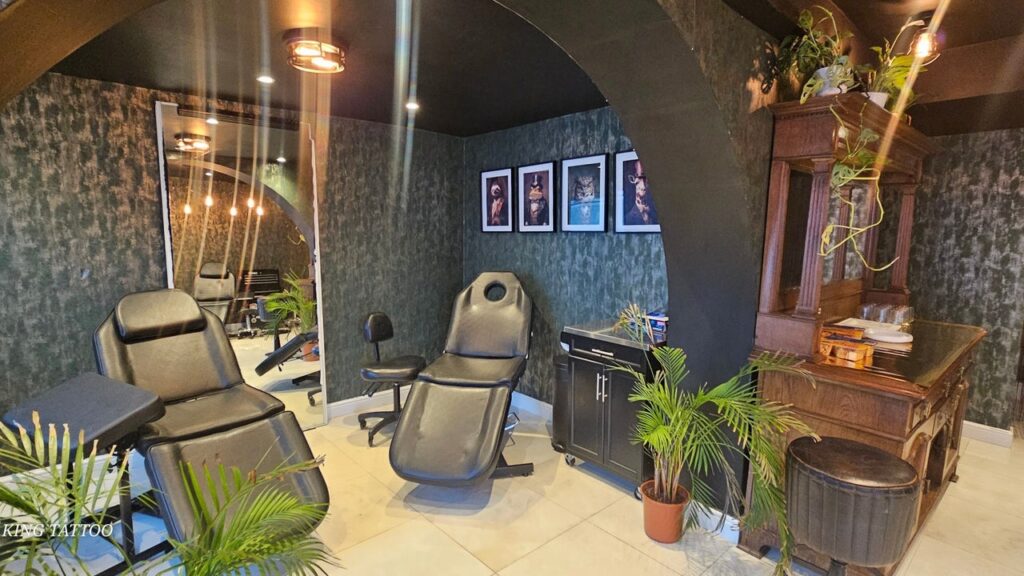 089fd055-07cf-4aaa-bced-9c5f17a33cc6-needlekingtattoo-gb-england-derby-fresha-4490666