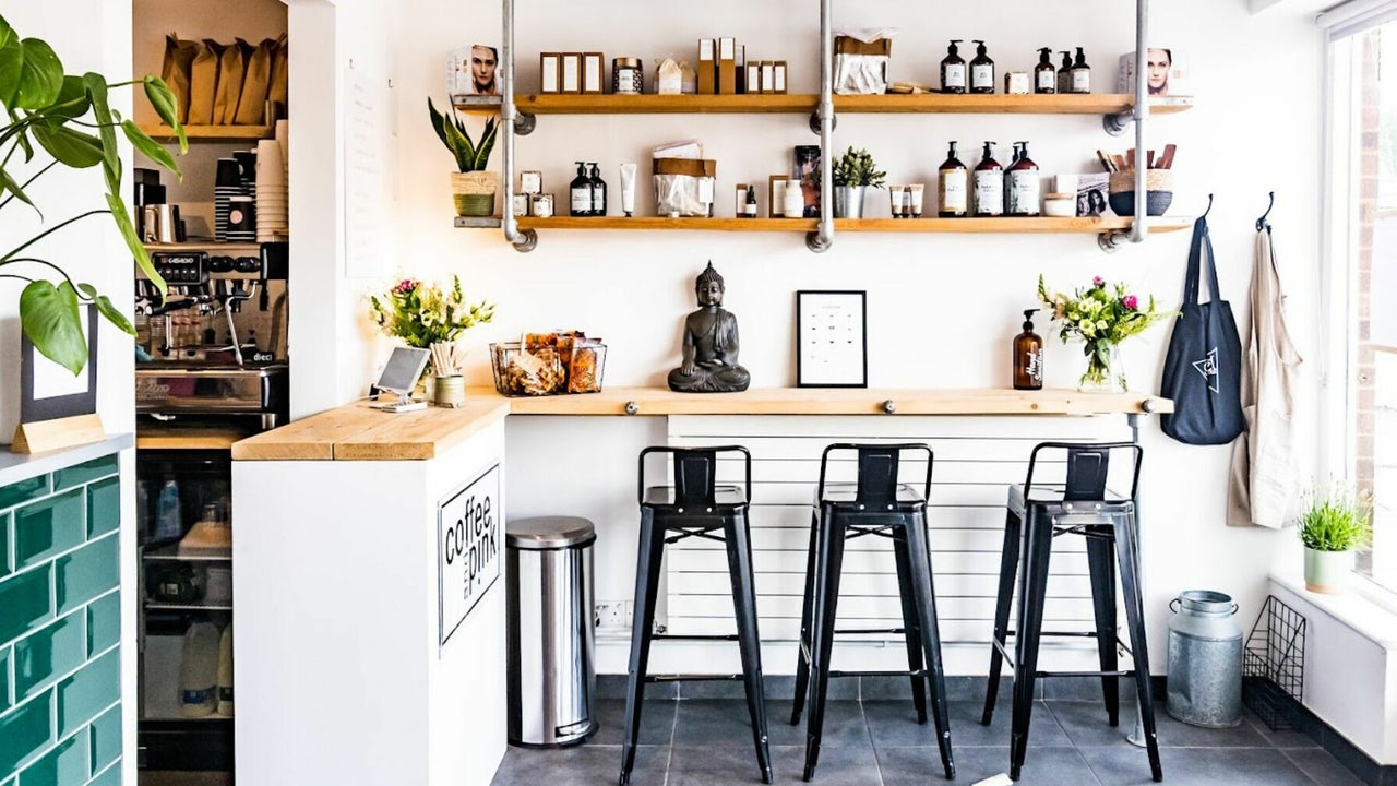 0944b370-3c89-478d-83ae-c29ac46b838f-3944992