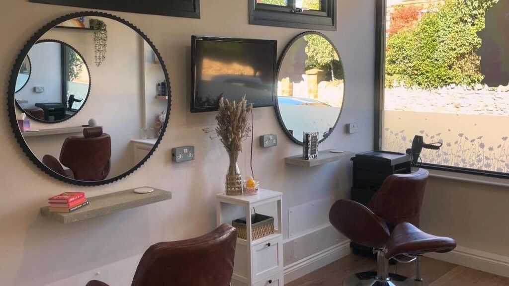 0ab07cbb-2201-4ab1-be9e-8317ed392a36-justgracehairdressing-gb-england-northampton-duston-fresha-1082300