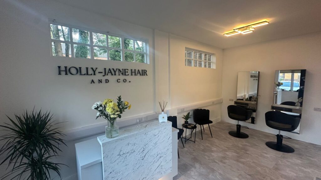 0ad82b76-4856-463f-a51a-9c4acfcae248-hollyjaynehair-gb-england-derby-fresha-7373606